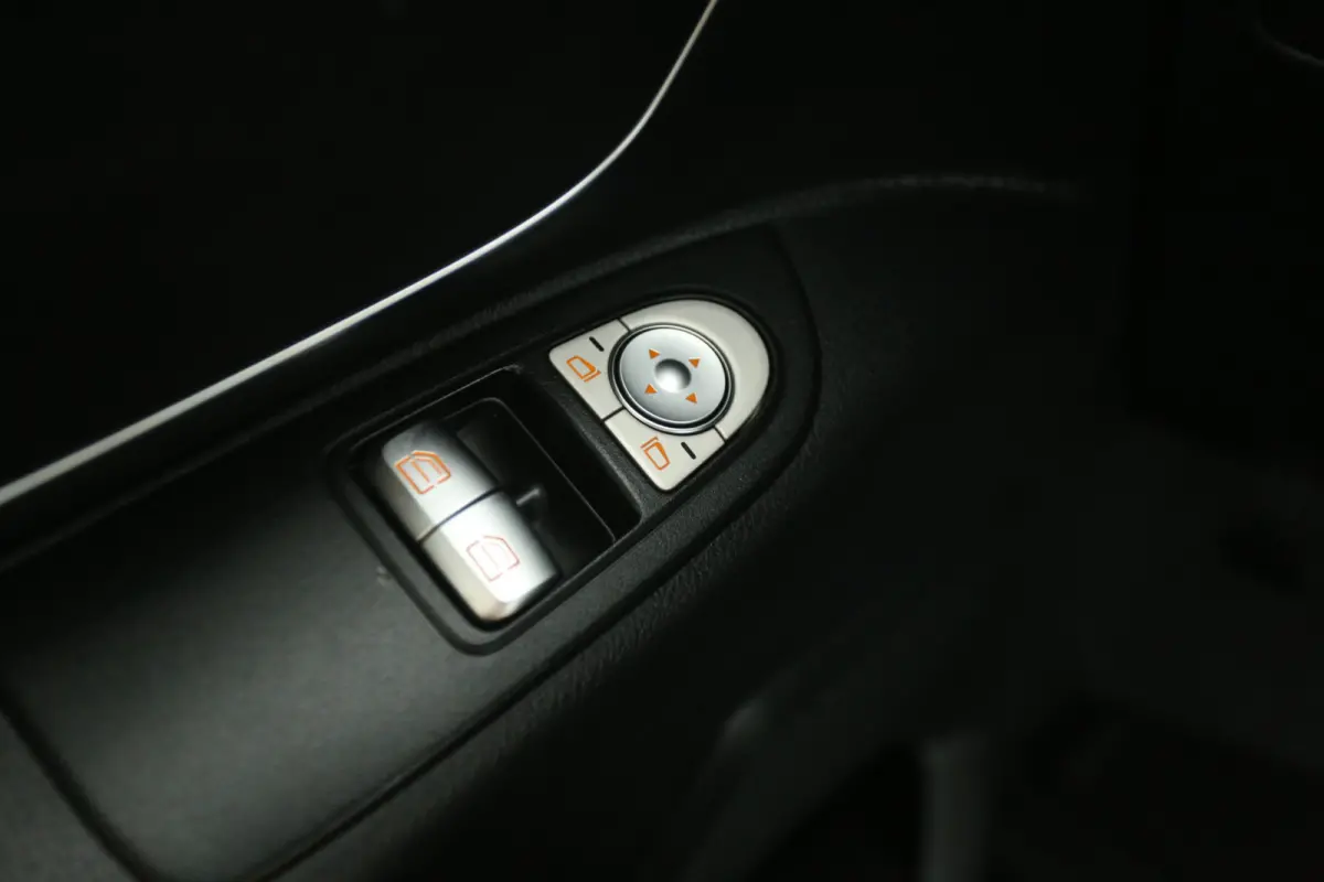 114 CDI Lang | Automaat | Airco | Cruise | Carplay | 3 Zits | Stoelverwarming