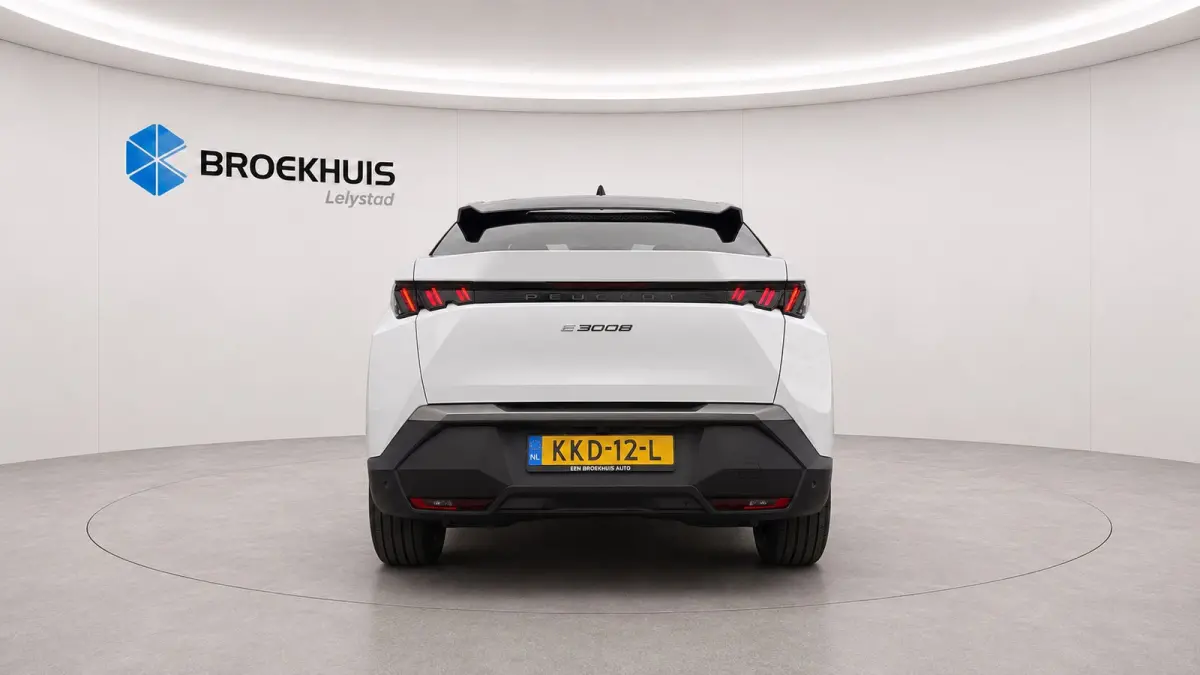 Allure | Elektrische parkeerrem | Extra getinte achterste zijruiten en achterruit