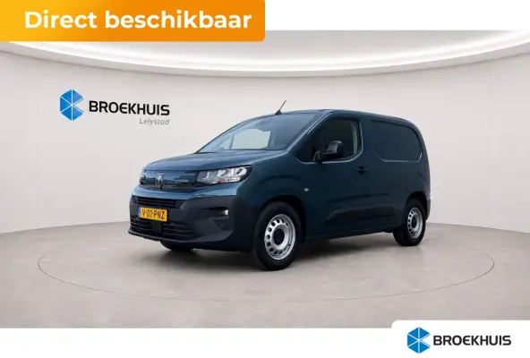 Standaard - Elektrisch | Elektrisch verstelbare en verwarmbare buitenspiegels | Parkeersensoren achter | Verwarmbare voorstoelen