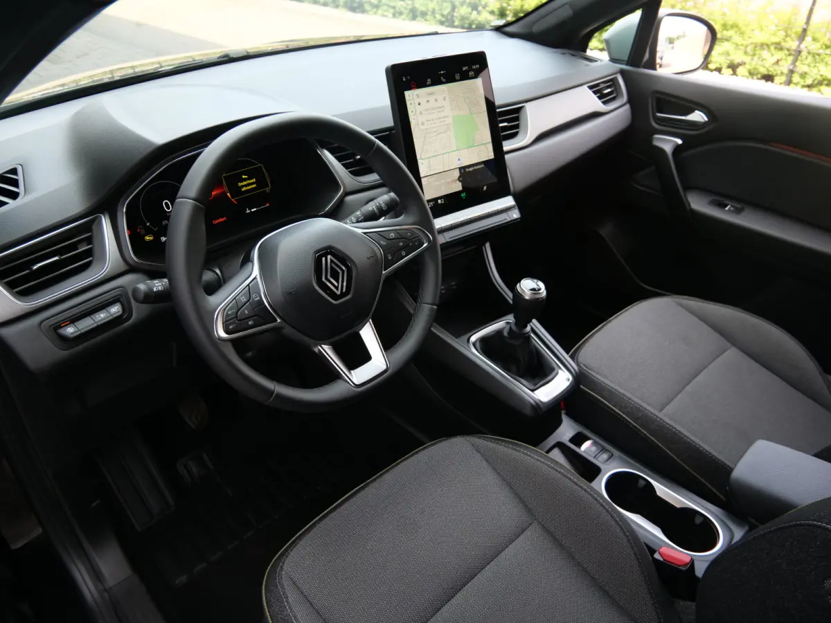 1.0 TCe 90 techno Navigatie / LED / Camera