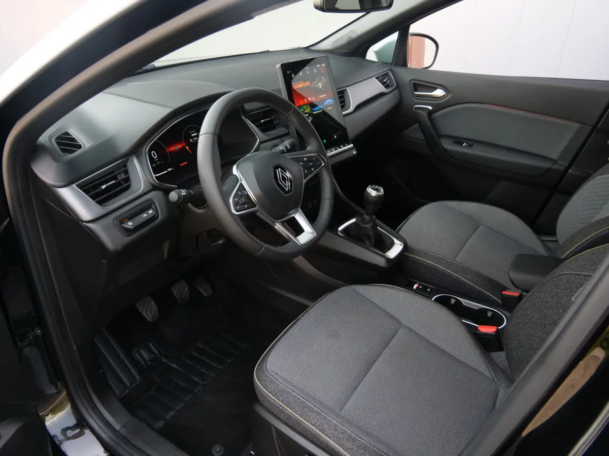 1.0 TCe 90 techno Navigatie / LED / Camera