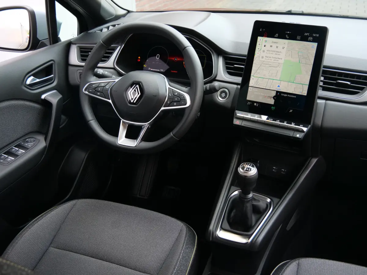 1.0 TCe 90 techno Navigatie / LED / Camera