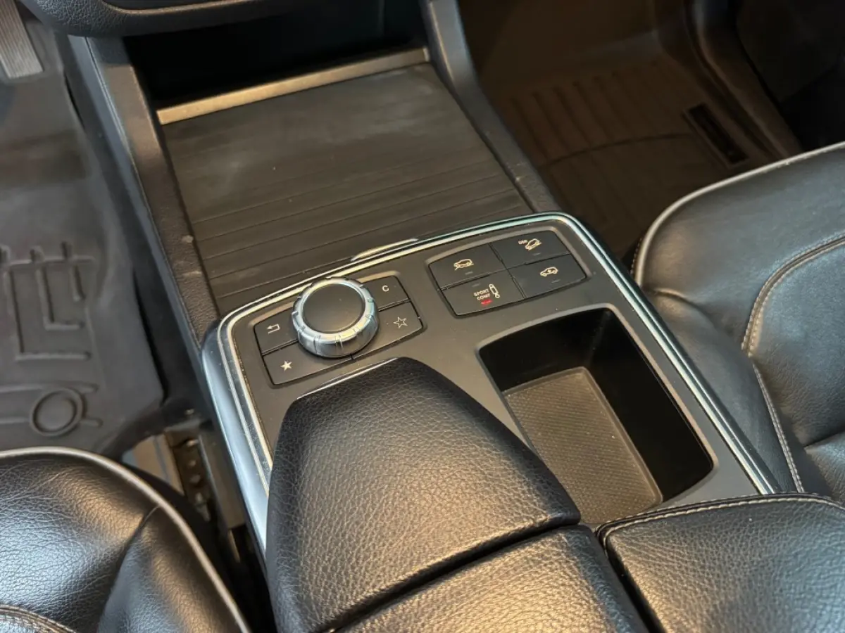 GL 350 Bluetec 4Matic / Grijs kenteken / Historie aanwezig / 15.950,- ex BTW.