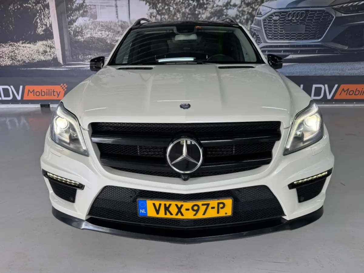 GL 350 Bluetec 4Matic / Grijs kenteken / Historie aanwezig / 15.950,- ex BTW.