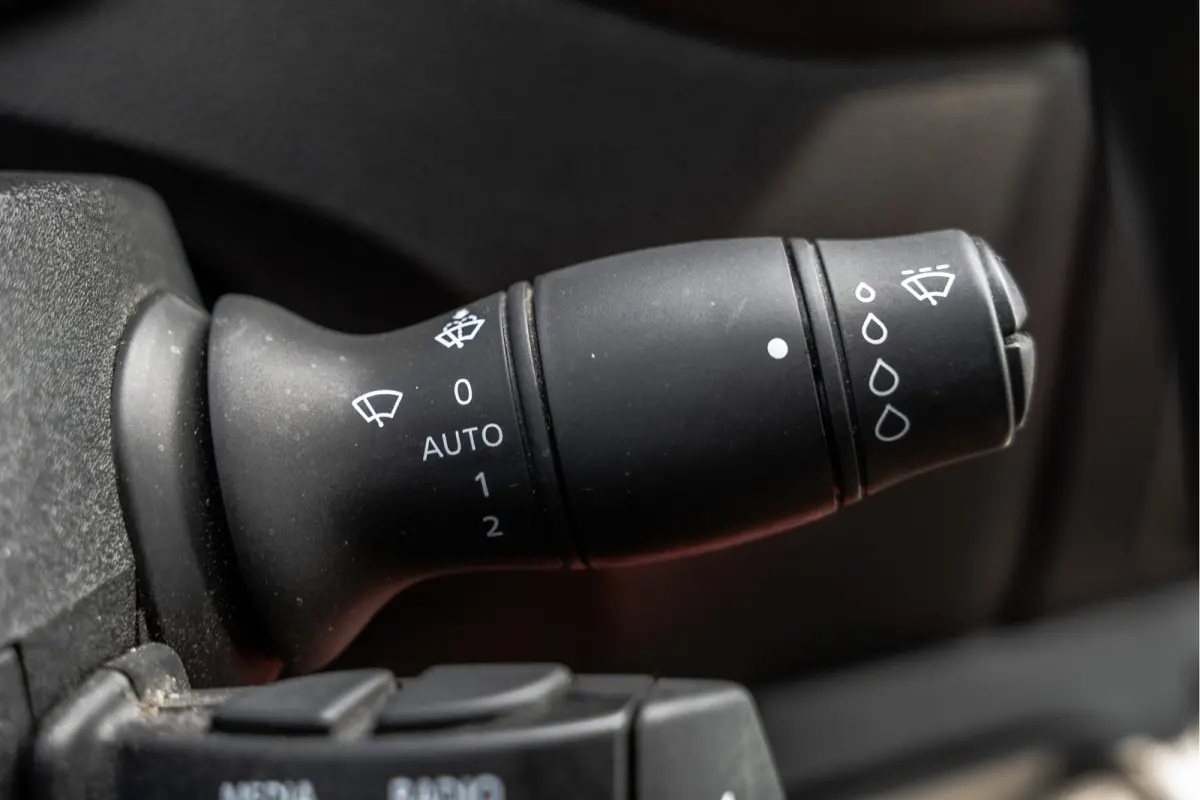 2.3dCi | Bakwagen met Laadklep | LED | Carplay | Camera | Cruise