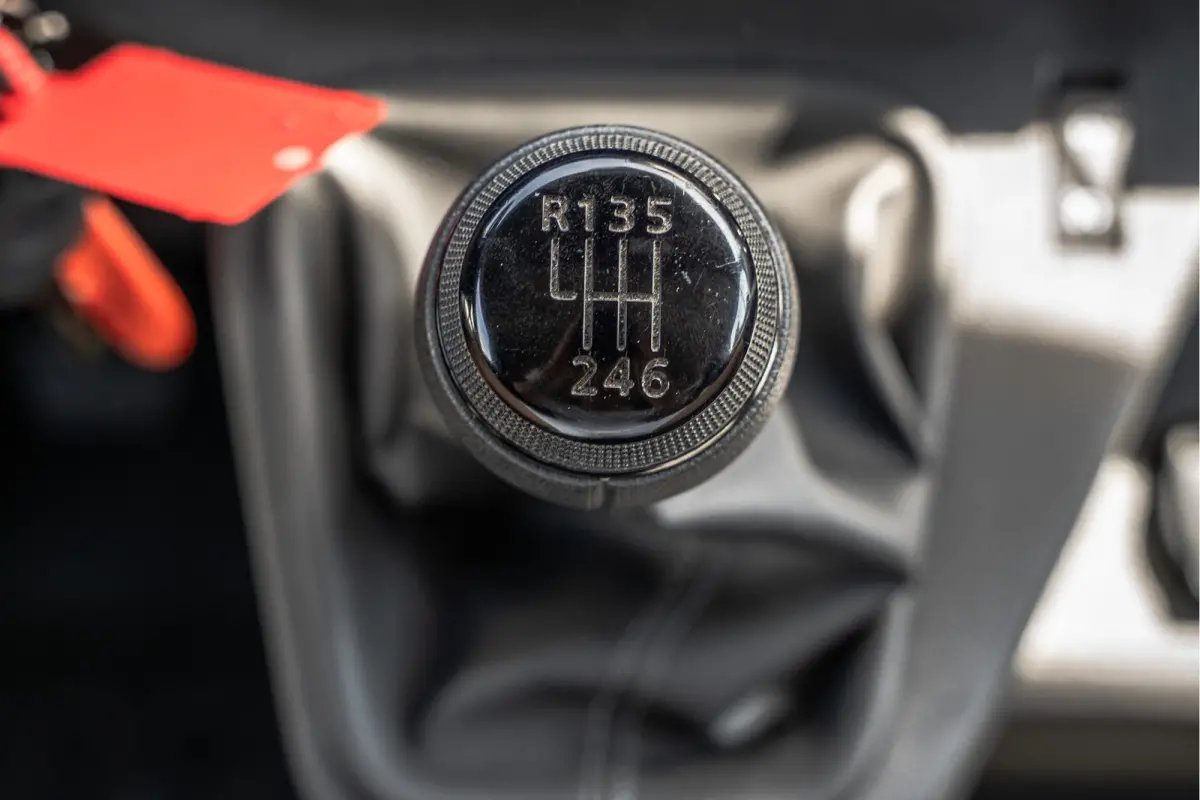 2.3dCi | Bakwagen met Laadklep | LED | Carplay | Camera | Cruise