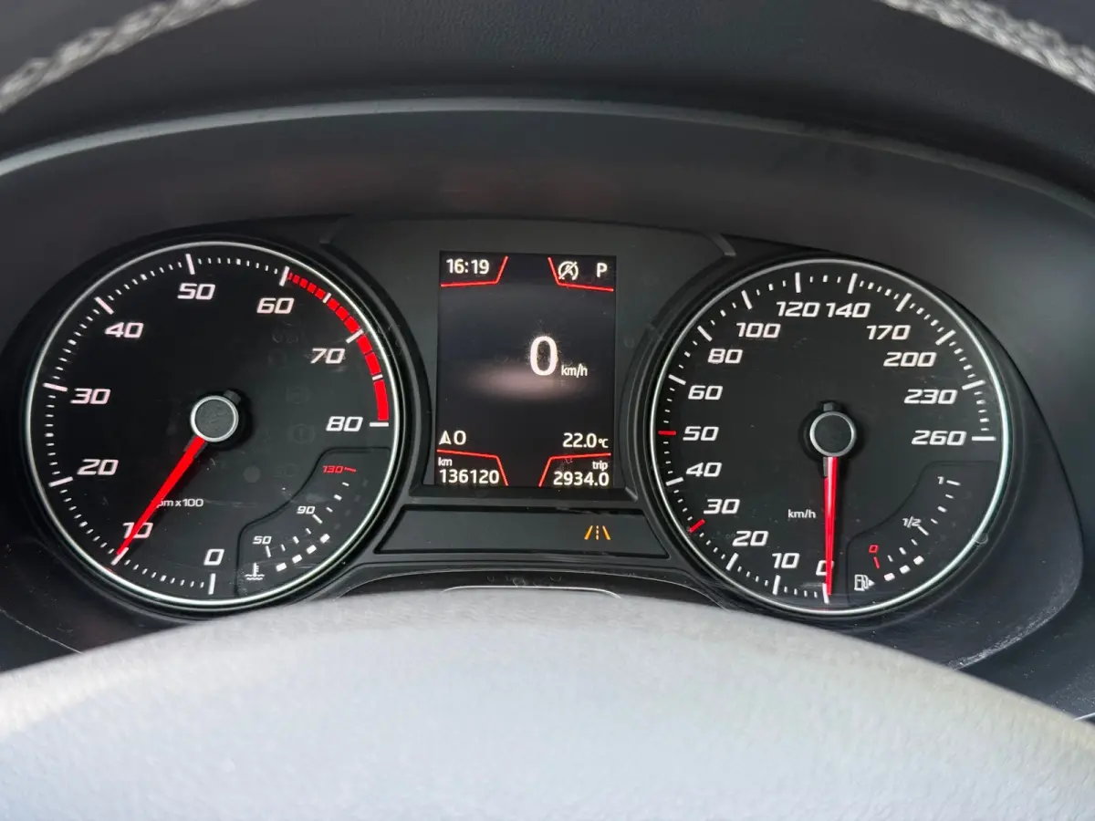 1.0 EcoTSI Style Business Intense l Automaat l Climate l Cruise Control l VDOH l