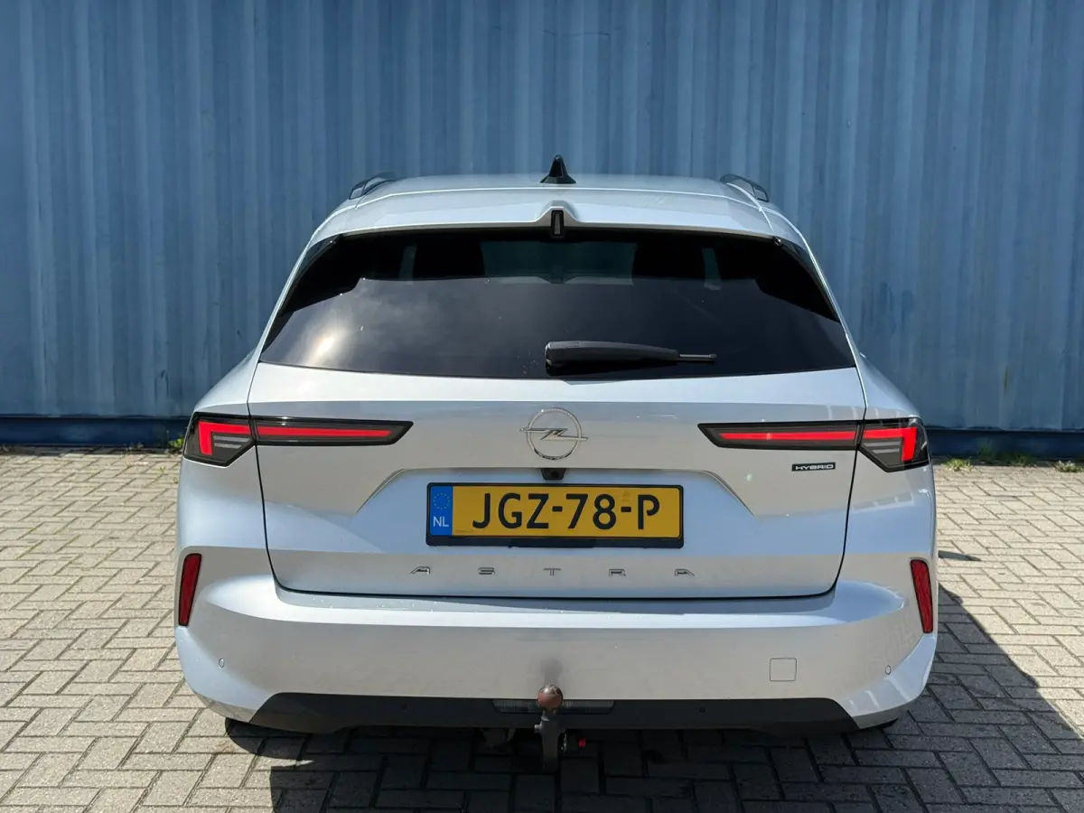 1.2 Turbo Hybrid Business Edition Trekhaak afneembaar | Keyless | Achteruitrij camera | Adeptieve cruise control | Stoelverwarming | AGR Comfort stoelen | Apple carplay & Android auto