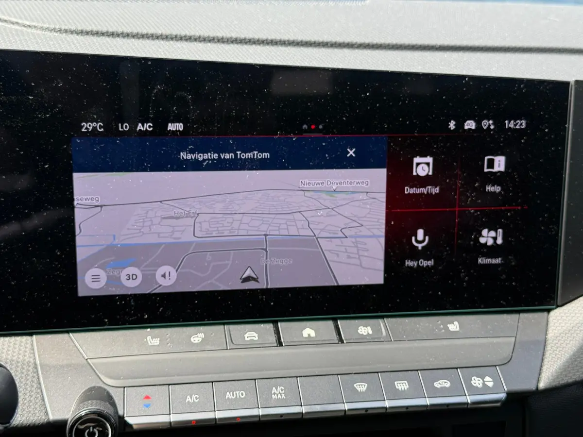 1.2 Turbo Hybrid Business Edition Trekhaak afneembaar | Keyless | Achteruitrij camera | Adeptieve cruise control | Stoelverwarming | AGR Comfort stoelen | Apple carplay & Android auto