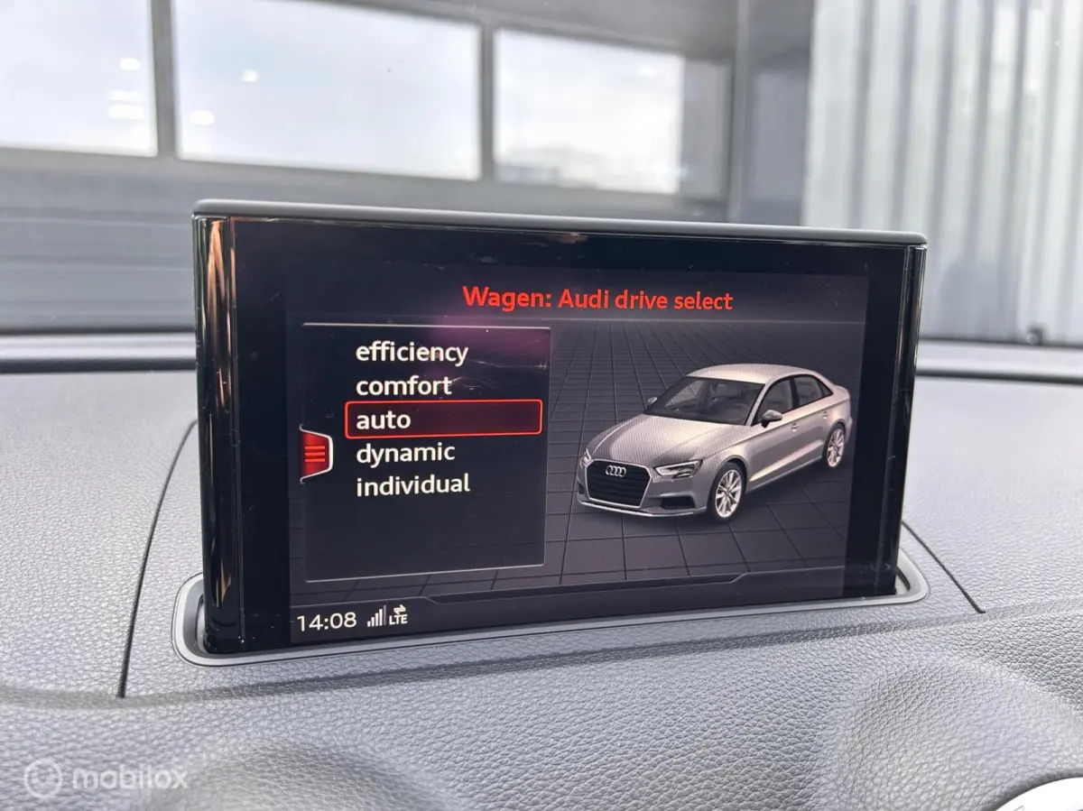 1.5 TFSI CoD Sport S Line Edition | Panoramadak | S-Line | Cruise