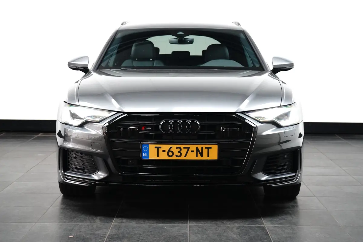 S6 TDI quattro 350pk V6 | Dealer onderhouden | Trekhaak uitklapbaar | 21 inch | Elektrische achterklep | Elektrische verstelbare voorstoelen | Luchtvering en automatische niveauregeling