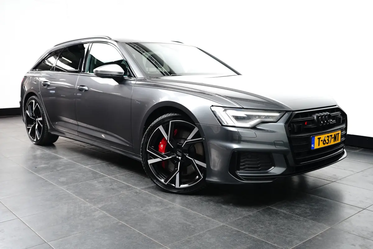 S6 TDI quattro 350pk V6 | Dealer onderhouden | Trekhaak uitklapbaar | 21 inch | Elektrische achterklep | Elektrische verstelbare voorstoelen | Luchtvering en automatische niveauregeling