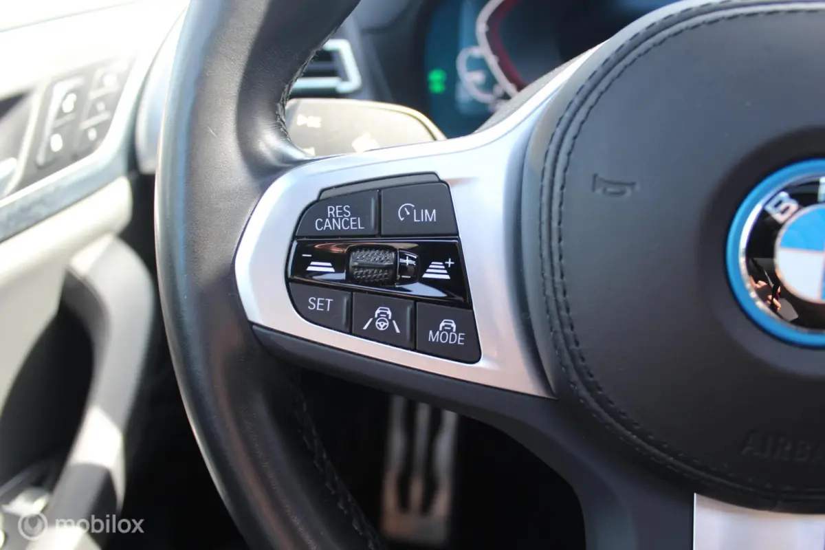 Executive 80 kWh M-Sport 3-Fase Pano/ACC/ShadowLine