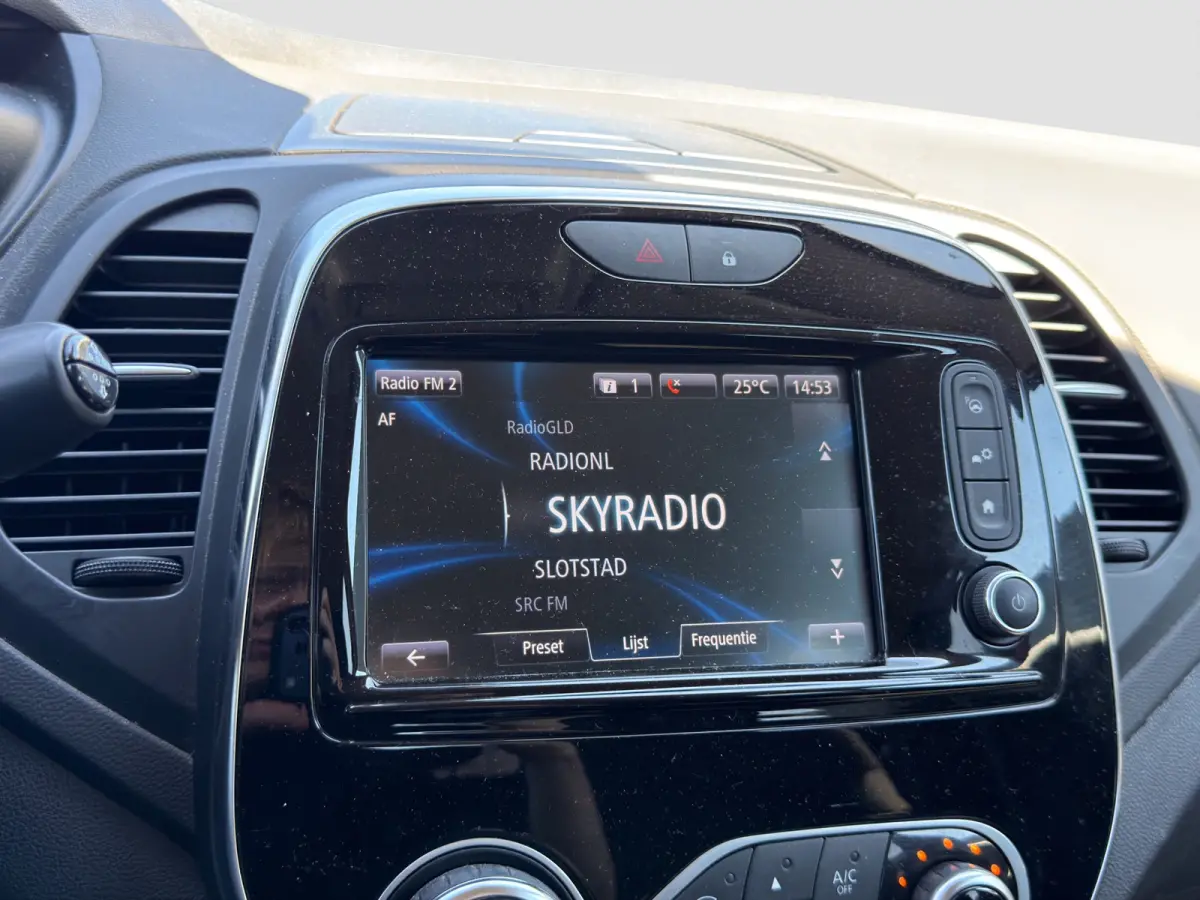 0.9 TCe Intens Trekhaak | LED | Camera | Parkeersensoren | Full map navigatie | Carplay/android auto |