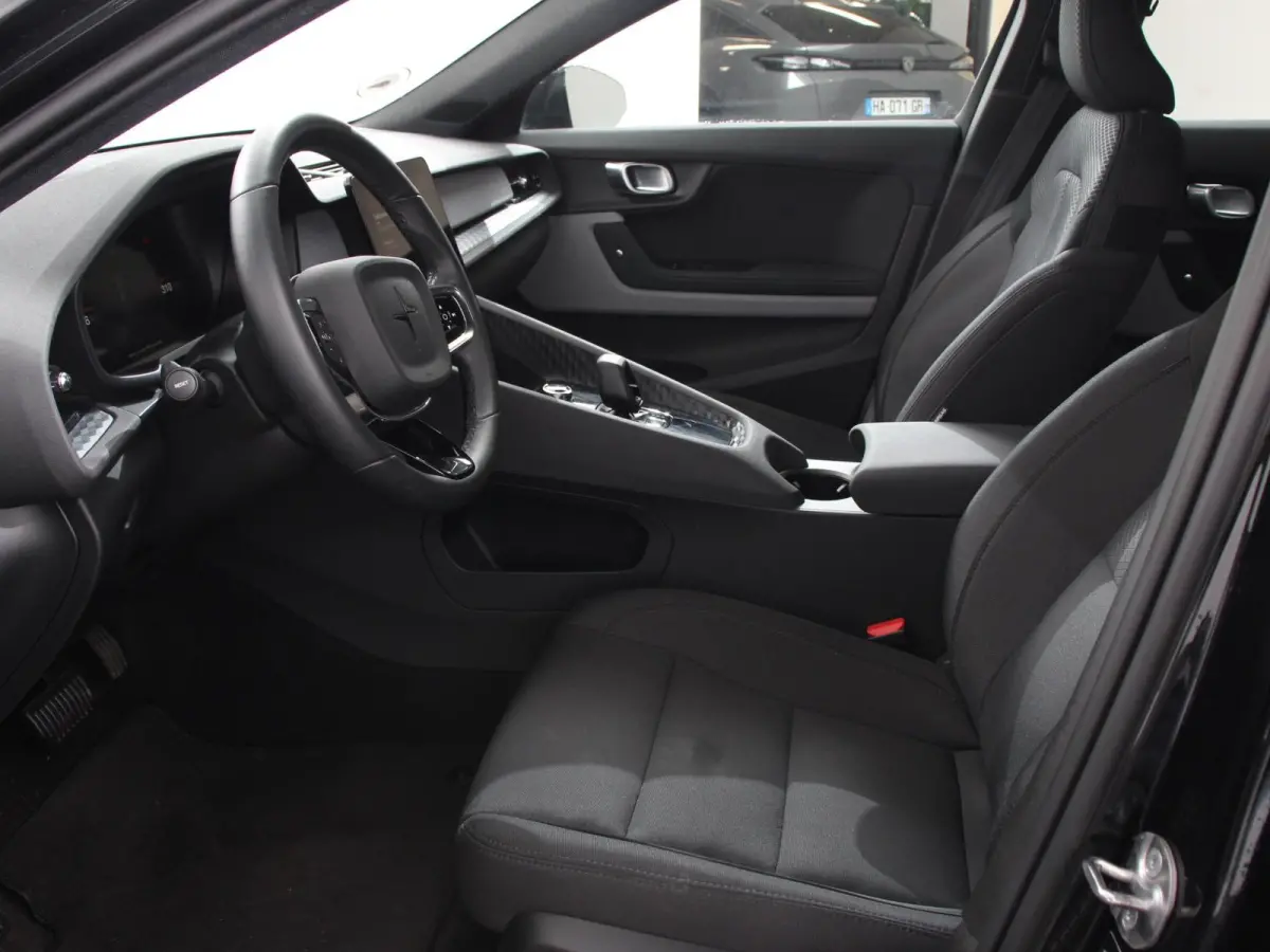 Standard Range Single Motor 69 kWh DEMO ! 360* Camera Dab Led Verwarmde voorstoelen Navigatie Apple Carplay/Android Auto Climate Control Parkeer sensoren Panoramadak Keyless Stuurverwarming