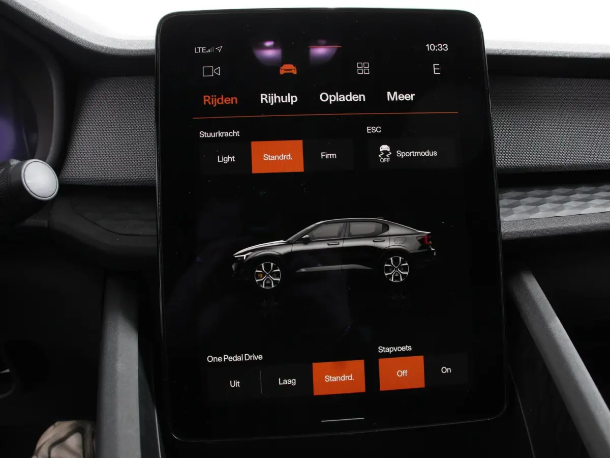 Standard Range Single Motor 69 kWh DEMO ! 360* Camera Dab Led Verwarmde voorstoelen Navigatie Apple Carplay/Android Auto Climate Control Parkeer sensoren Panoramadak Keyless Stuurverwarming