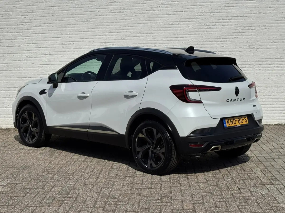 1.6 E-Tech Hybrid 145 E-tech Engineered Camera Navi Carplay Stoel/Stuurverw