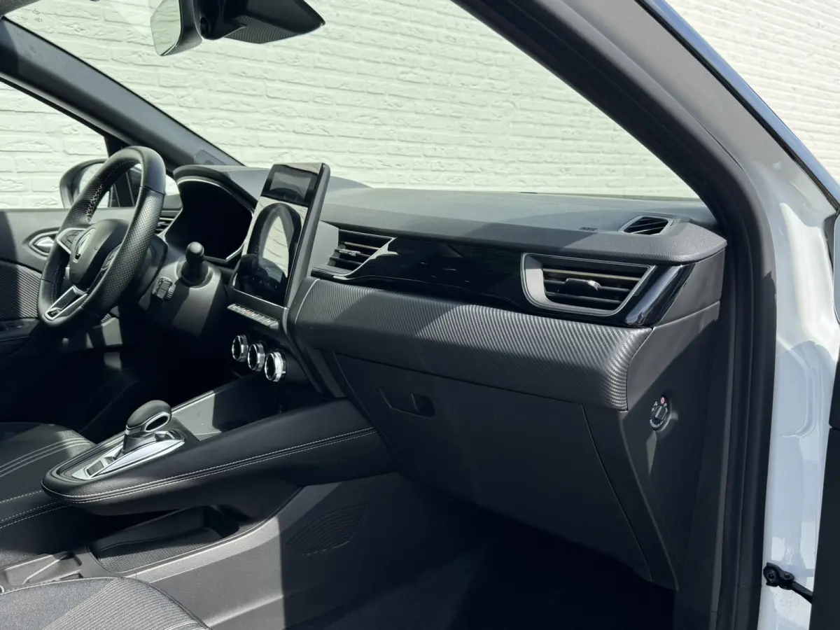 1.6 E-Tech Hybrid 145 E-tech Engineered Camera Navi Carplay Stoel/Stuurverw