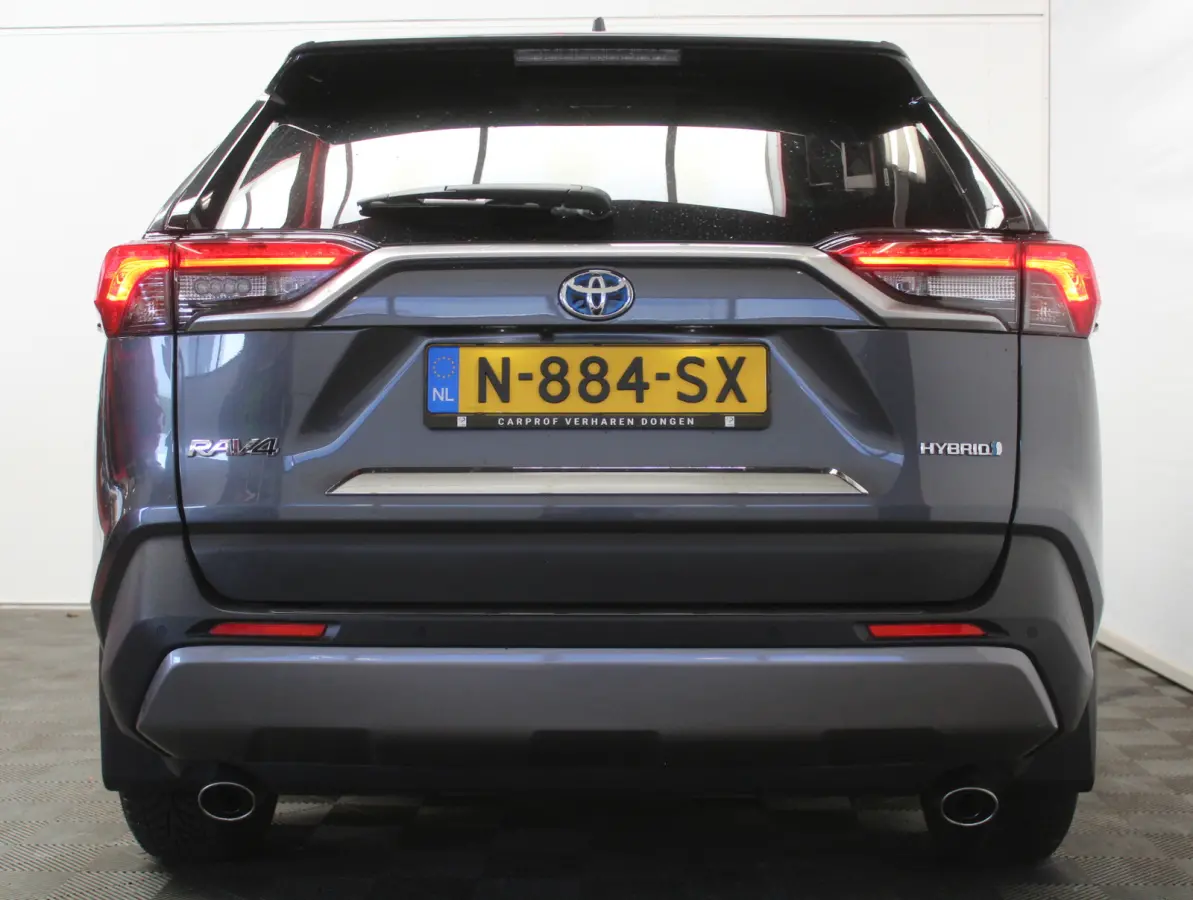 2.5 Hybrid Dynamic CLIMATE | ADAPCRUISE | NAVI | CARPLAY | DAB | LED | CAMERA | ELECAKLEP | LMV18
