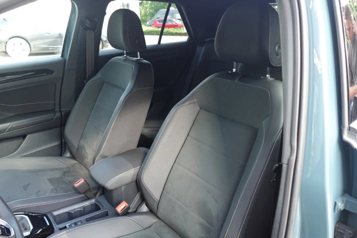 1.5 TSI R-Line Edition CAM PDC ACC