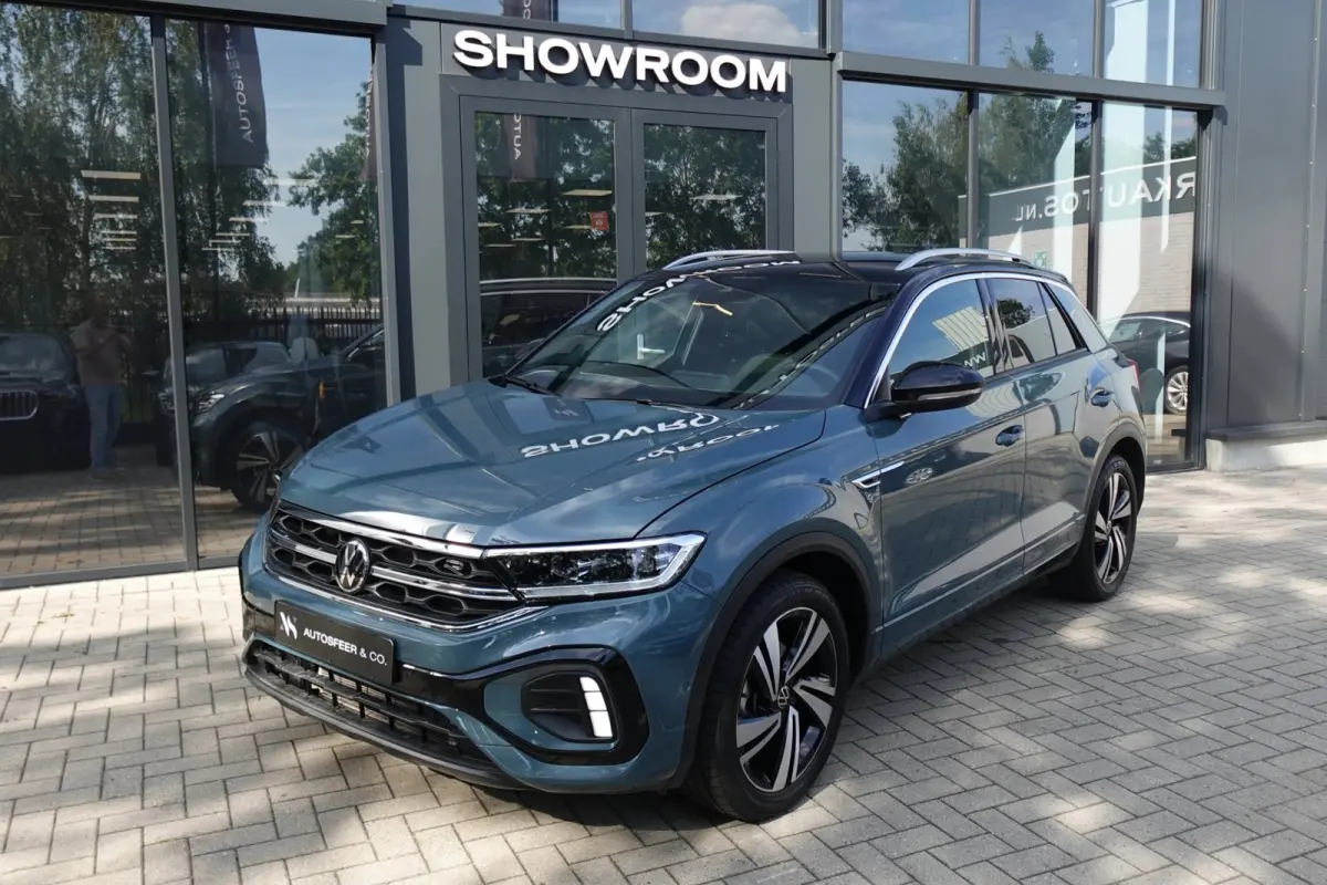 1.5 TSI R-Line Edition CAM PDC ACC