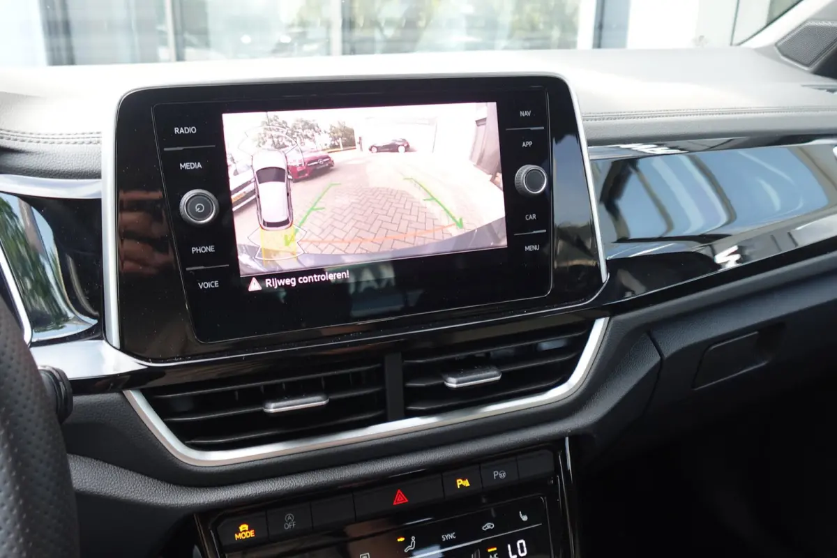 1.5 TSI R-Line Edition CAM PDC ACC