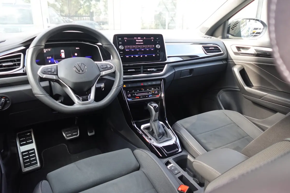 1.5 TSI R-Line Edition CAM PDC ACC