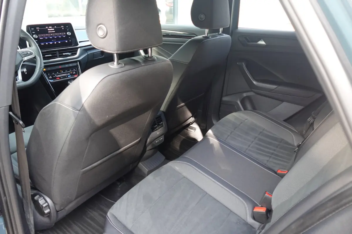 1.5 TSI R-Line Edition CAM PDC ACC