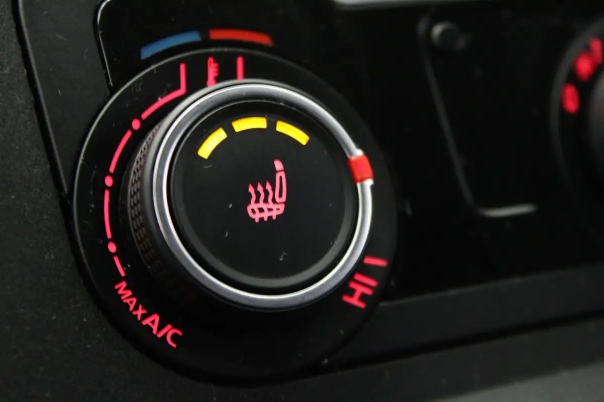 2.0 TDI L1H1 Highline |DSG|Stoelverwarming|