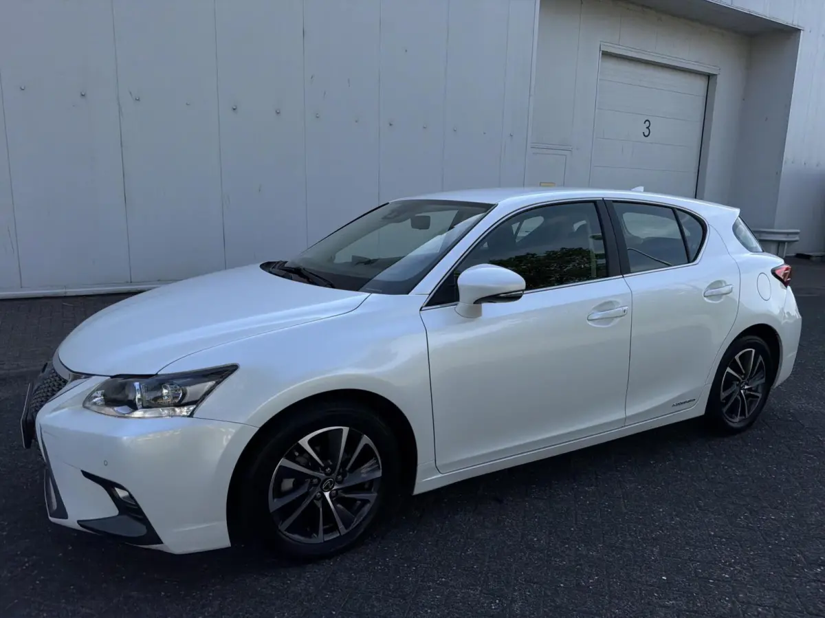 200h Sport Edition - FACELIFT/ACC/NAVI/LED/NAP