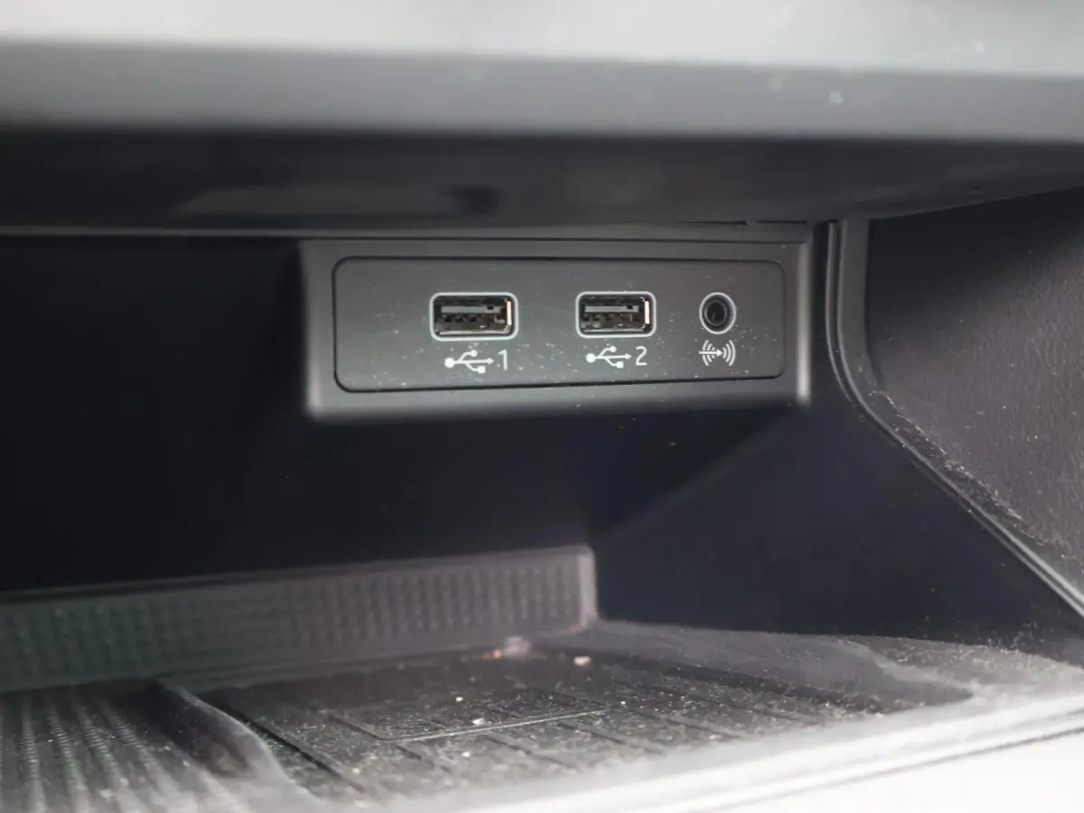 1.5 TSI STYLE ULTIMATE EDITION+ TREKHAAK | CARPLAY | CAMERA | DAB | NAVIGATIE