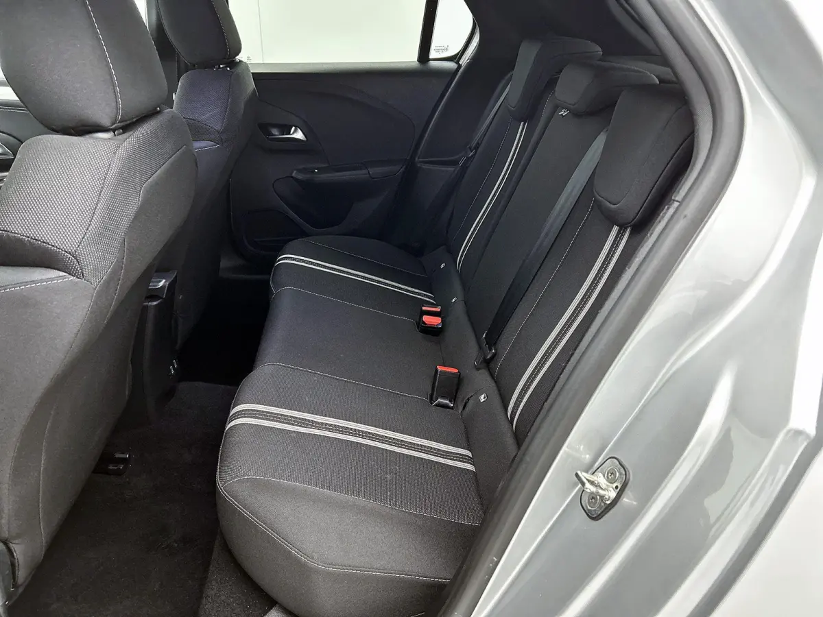1.2 145pk Hybrid GS Automaat | Navigatie | Climate Control | Cruise Control | Camera | 16"LMV | Dodehoekdetectie | Keyless Entry/Start | Apple Carplay/Android Auto |