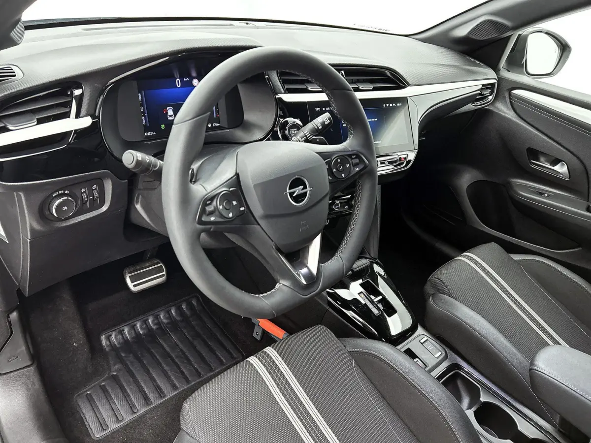 1.2 145pk Hybrid GS Automaat | Navigatie | Climate Control | Cruise Control | Camera | 16"LMV | Dodehoekdetectie | Keyless Entry/Start | Apple Carplay/Android Auto |