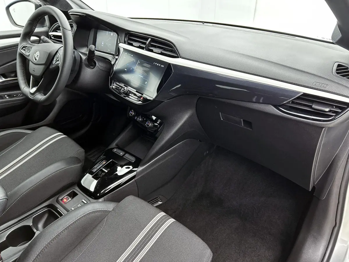 1.2 145pk Hybrid GS Automaat | Navigatie | Climate Control | Cruise Control | Camera | 16"LMV | Dodehoekdetectie | Keyless Entry/Start | Apple Carplay/Android Auto |