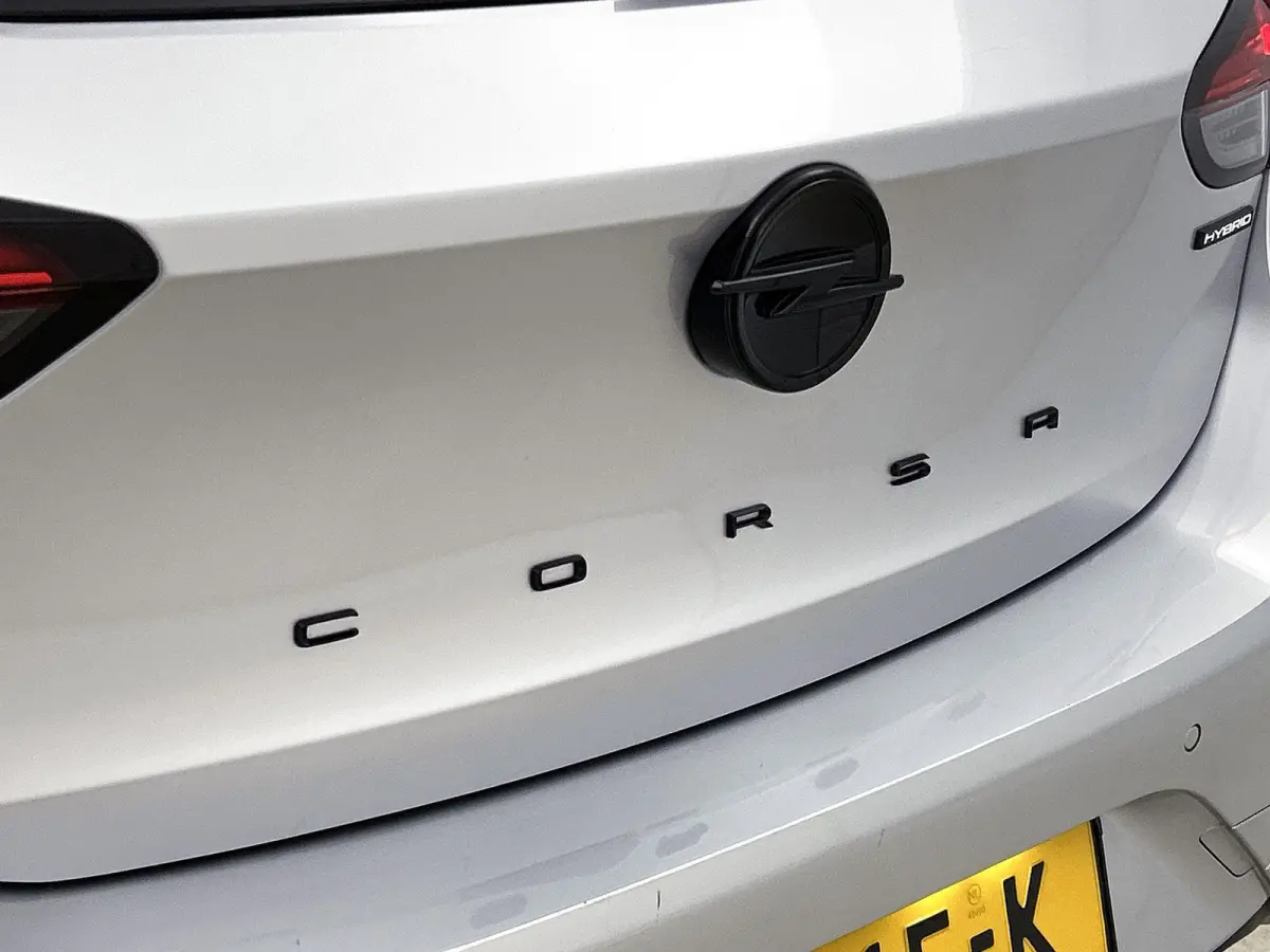 1.2 145pk Hybrid GS Automaat | Navigatie | Climate Control | Cruise Control | Camera | 16"LMV | Dodehoekdetectie | Keyless Entry/Start | Apple Carplay/Android Auto |