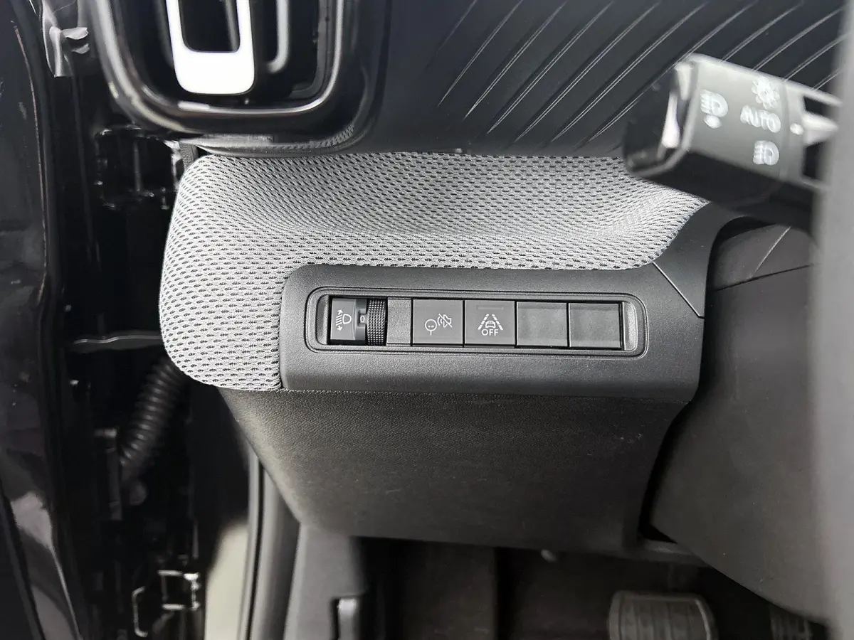 Plus 113pk Comfort Range 44 kWh | 8 JAAR GARANTIE | | Apple CarPlay/Android Auto | Camera | Comfortstoelen | Cruise Control | Climate Control |