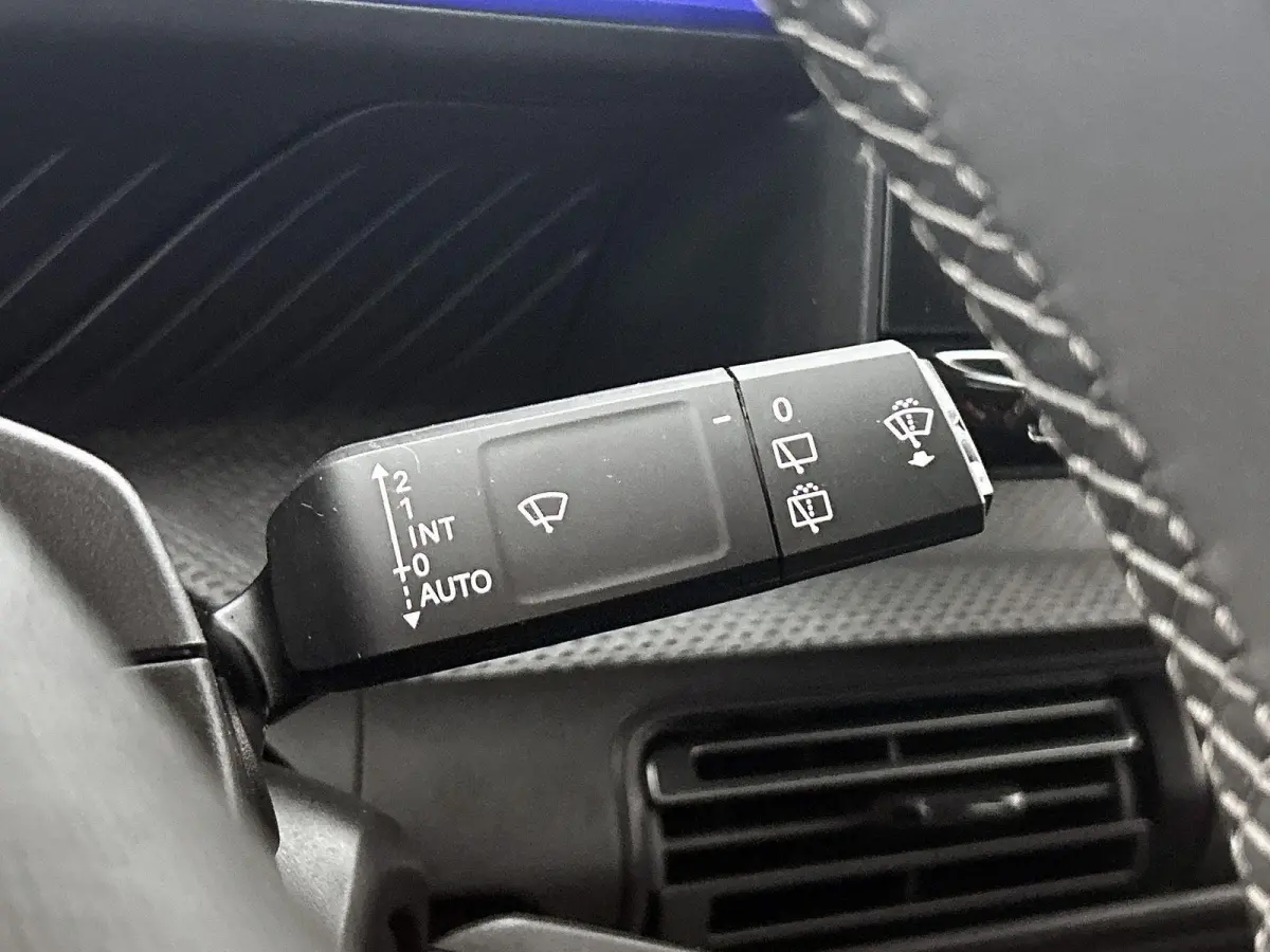 Plus 113pk Comfort Range 44 kWh | 8 JAAR GARANTIE | | Apple CarPlay/Android Auto | Camera | Comfortstoelen | Cruise Control | Climate Control |