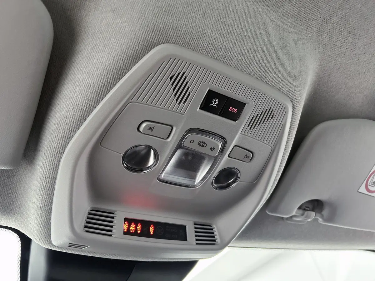 Plus 113pk Comfort Range 44 kWh | 8 JAAR GARANTIE | | Apple CarPlay/Android Auto | Camera | Comfortstoelen | Cruise Control | Climate Control |