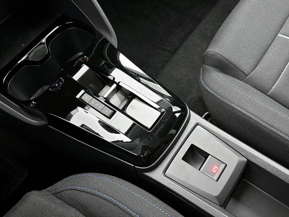 Plus 113pk Comfort Range 44 kWh Automaat | 8 JAAR GARANTIE | Apple CarPlay/Android Auto | Camera | Comfortstoelen | Cruise Control | Climate Control |