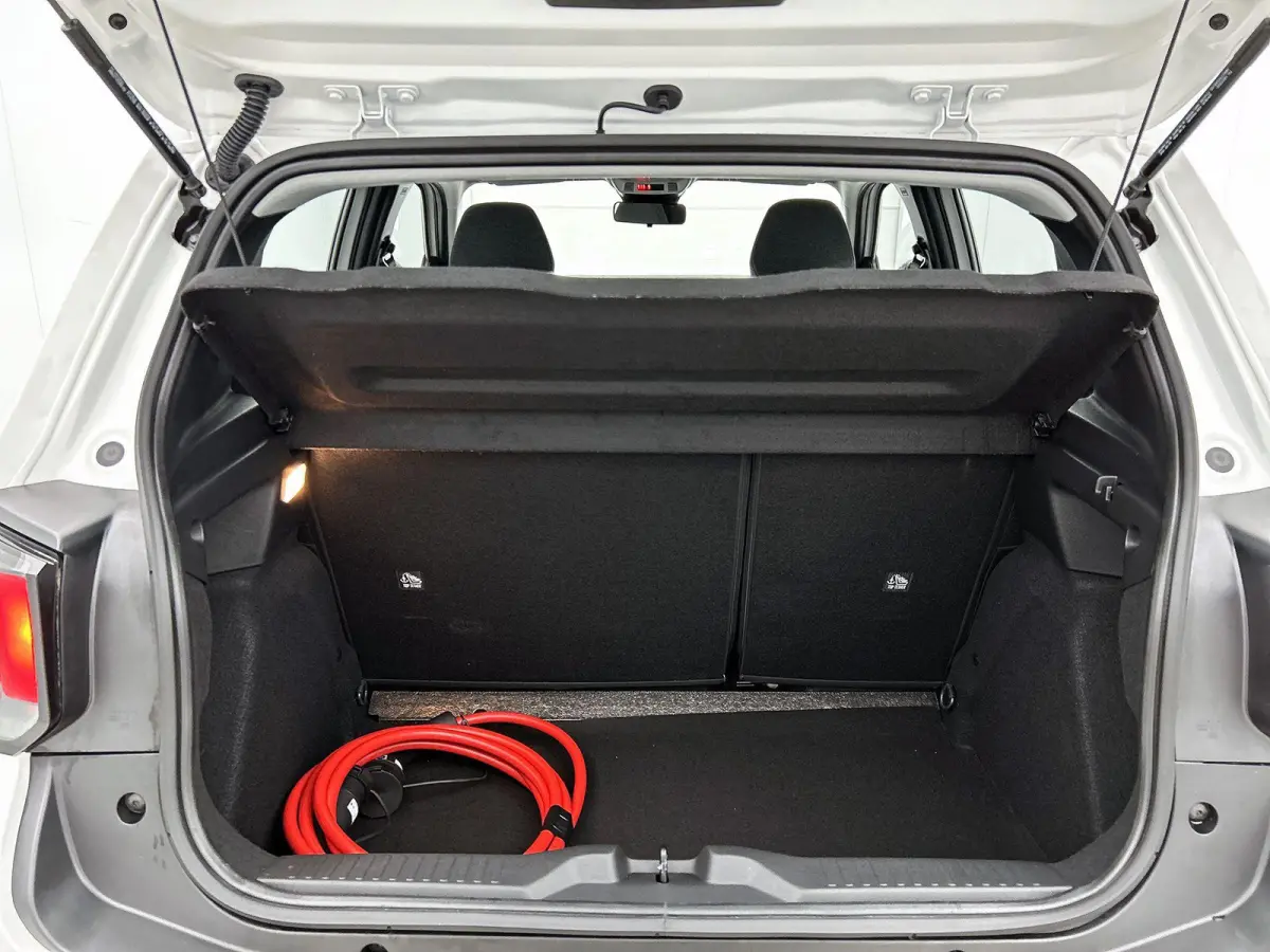 Plus 113pk Comfort Range 44 kWh Automaat | 8 JAAR GARANTIE | Apple CarPlay/Android Auto | Camera | Comfortstoelen | Cruise Control | Climate Control |