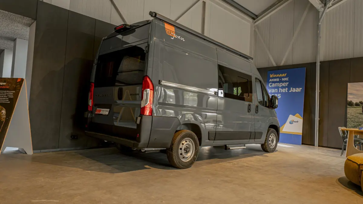 2.2 BlueHDi 140ok L2H2 3.3t | Van Jorn-Camper |