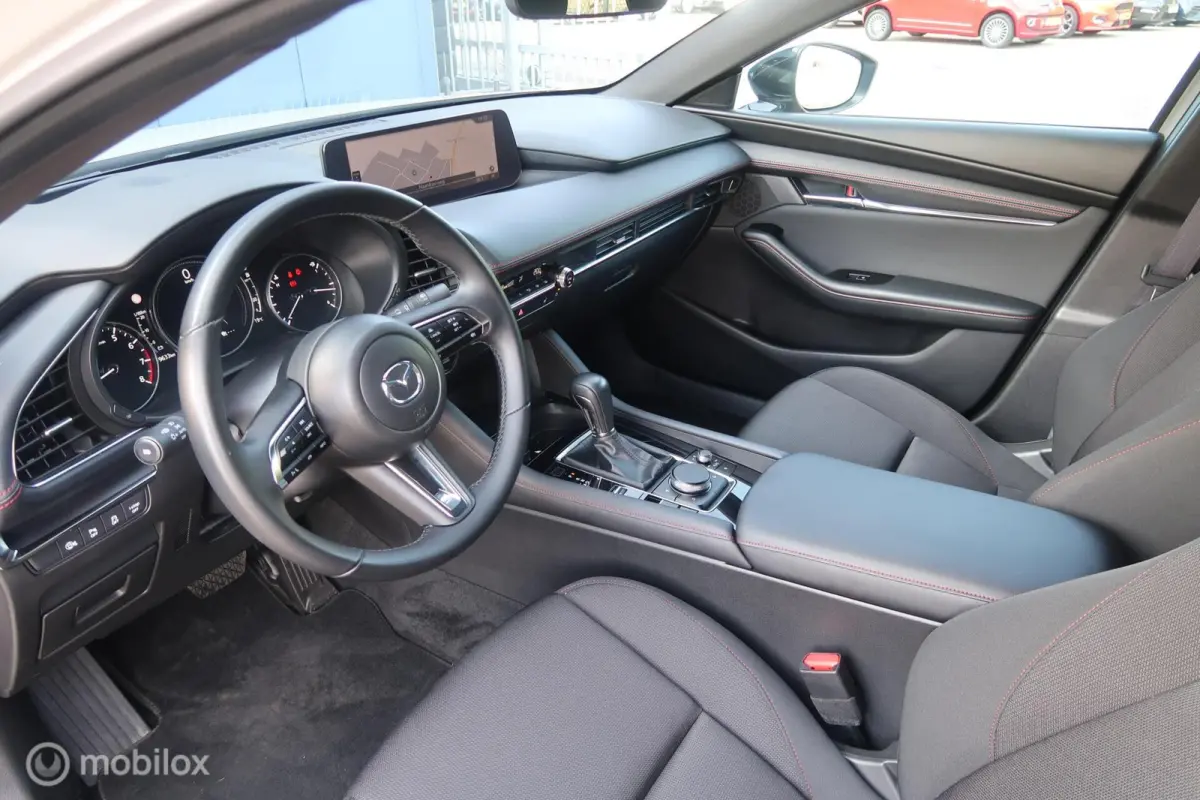 2.5 e-SkyActiv-G M Hybrid 140 Nagisa
