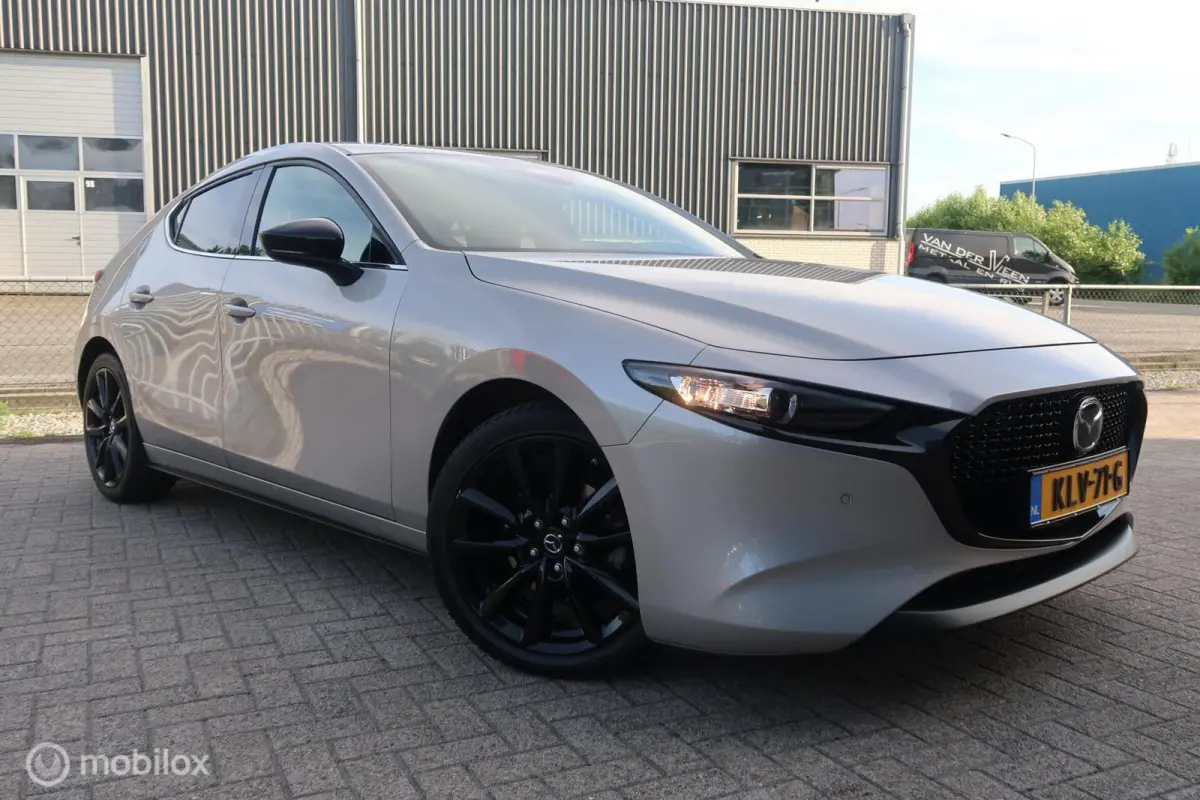 2.5 e-SkyActiv-G M Hybrid 140 Nagisa