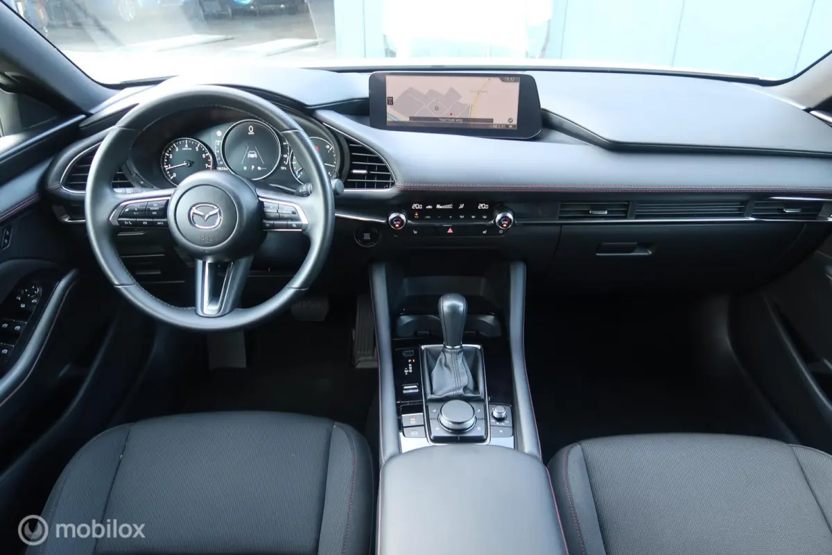 2.5 e-SkyActiv-G M Hybrid 140 Nagisa