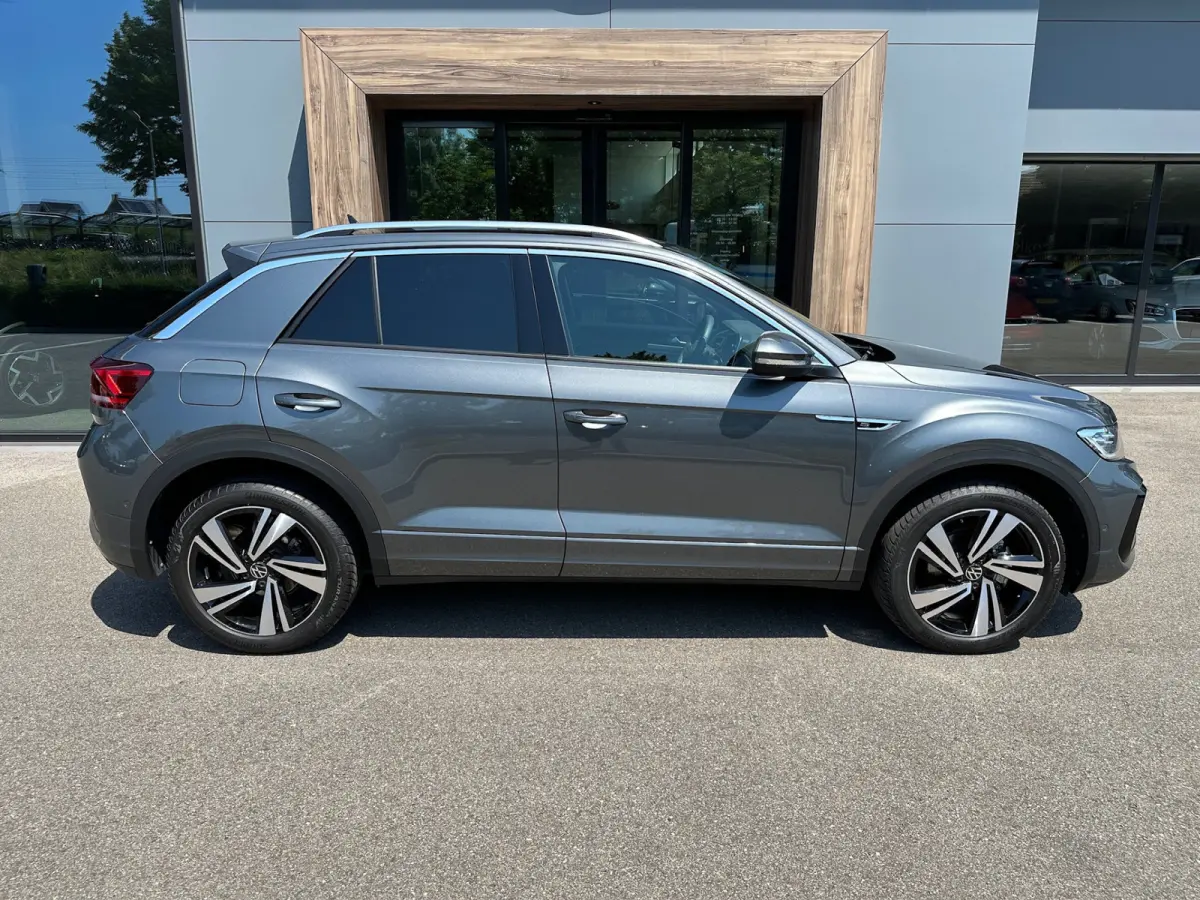 1.5 TSI 150pk DSG R-Line | Camera | Keyless | Elek. Achterklep | Dode hoek | Rijklaar incl. 1 jaar Bovag garantie