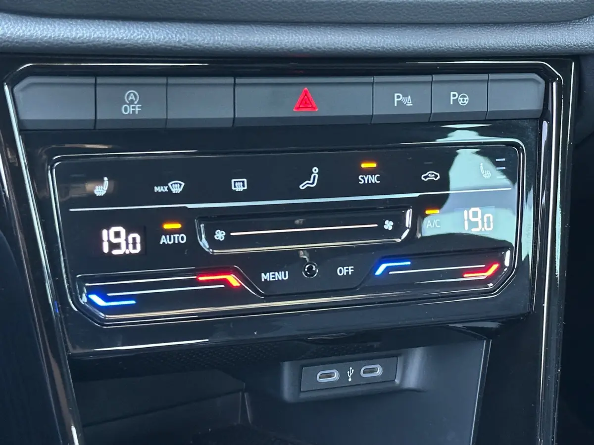 1.5 TSI 150pk DSG R-Line | Camera | Keyless | Elek. Achterklep | Dode hoek | Rijklaar incl. 1 jaar Bovag garantie