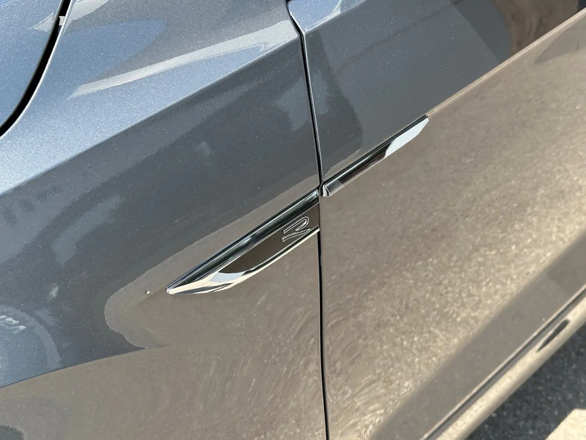 1.5 TSI 150pk DSG R-Line | Camera | Keyless | Elek. Achterklep | Dode hoek | Rijklaar incl. 1 jaar Bovag garantie