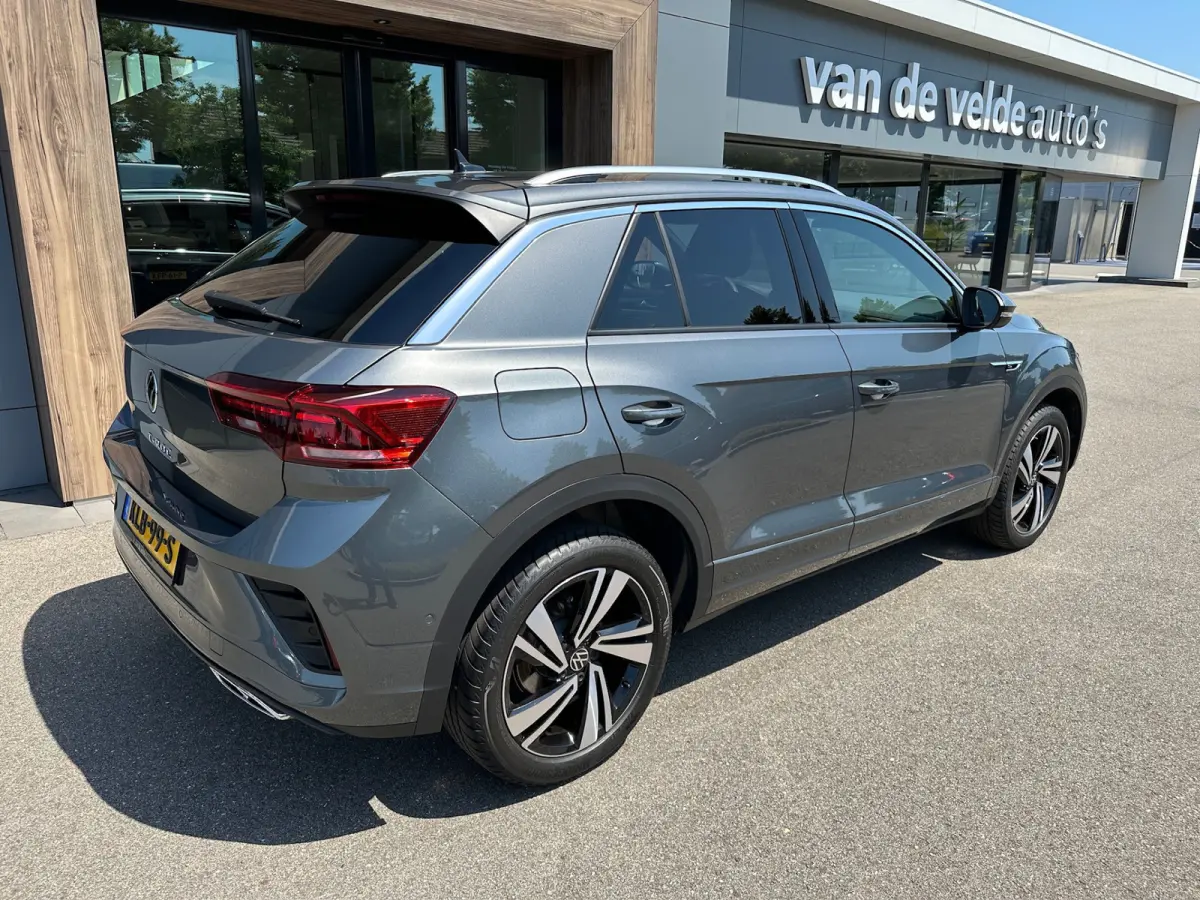 1.5 TSI 150pk DSG R-Line | Camera | Keyless | Elek. Achterklep | Dode hoek | Rijklaar incl. 1 jaar Bovag garantie