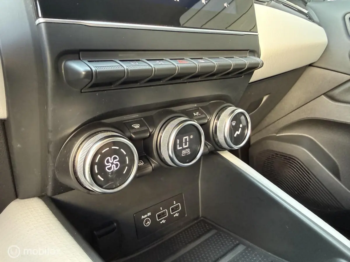 1.6 E-Tech Plug-in Hybrid 160 Intens Navi+/LED