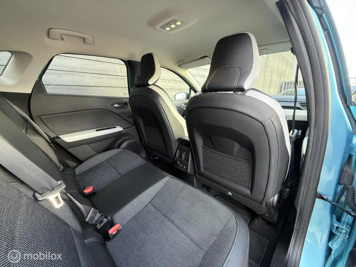 1.6 E-Tech Plug-in Hybrid 160 Intens Navi+/LED